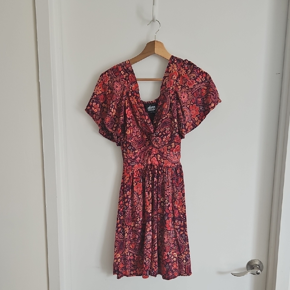 Chic Boho Floral Dress in Red